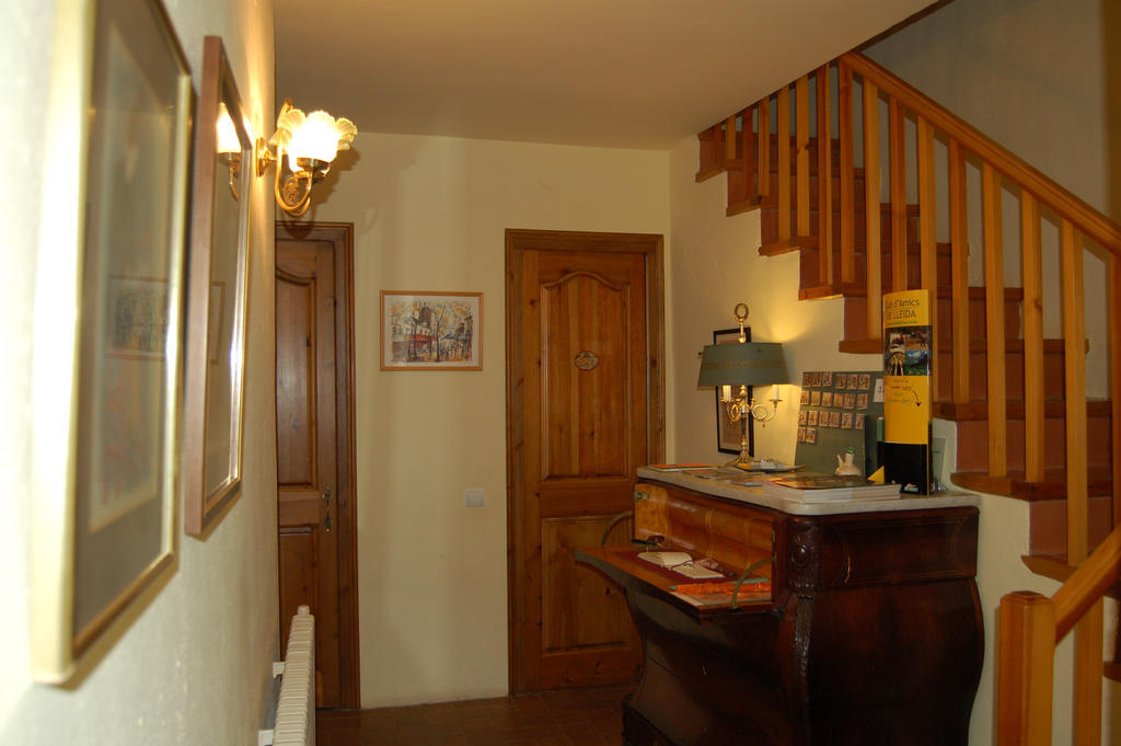 Cal Pastor Guest House La Pobla de Cervoles Bagian luar foto